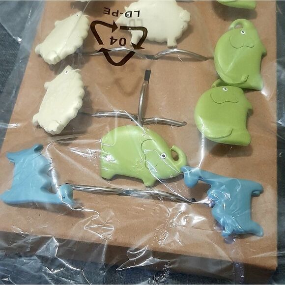 Kids Decor Zoo Animals Shower Curtain Hooks. 12 NIP - Picture 4 of 6